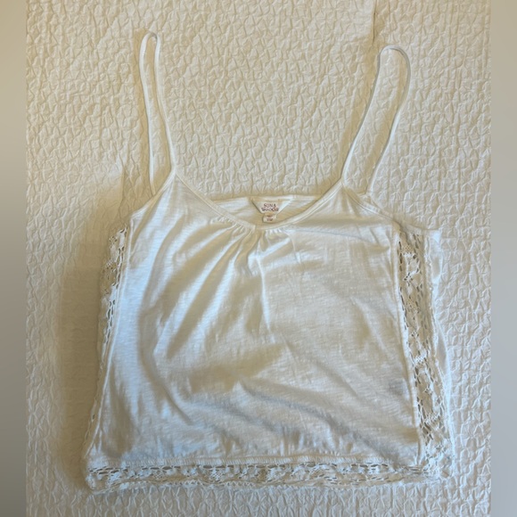 White Lacey Boho Tank Top - Picture 4 of 9